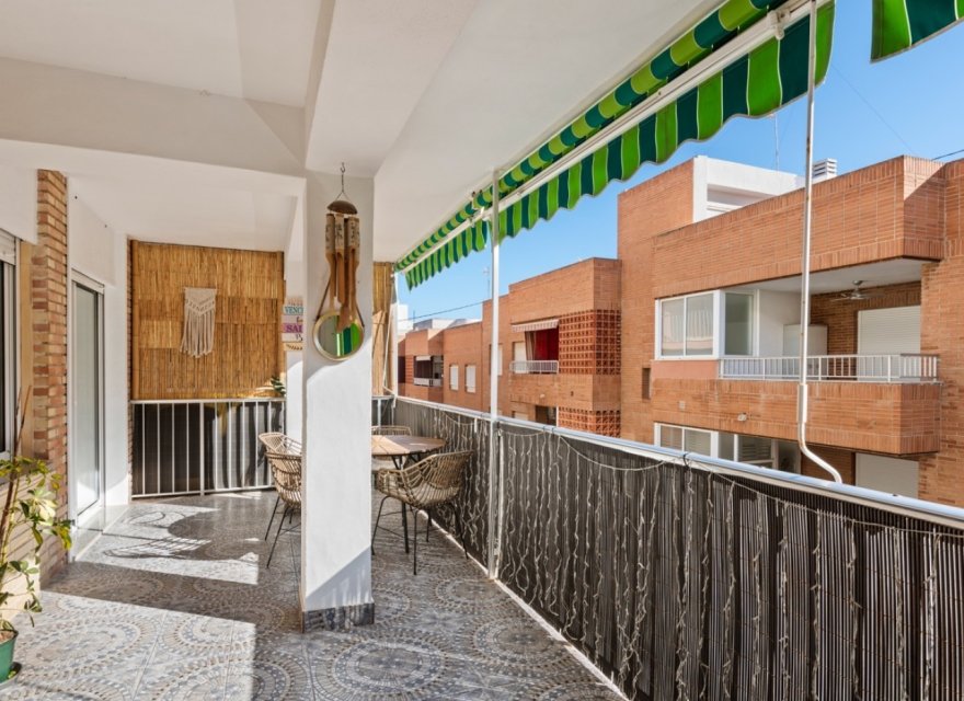 Resale - Apartment - Guardamar del Segura - Guardamar Playa