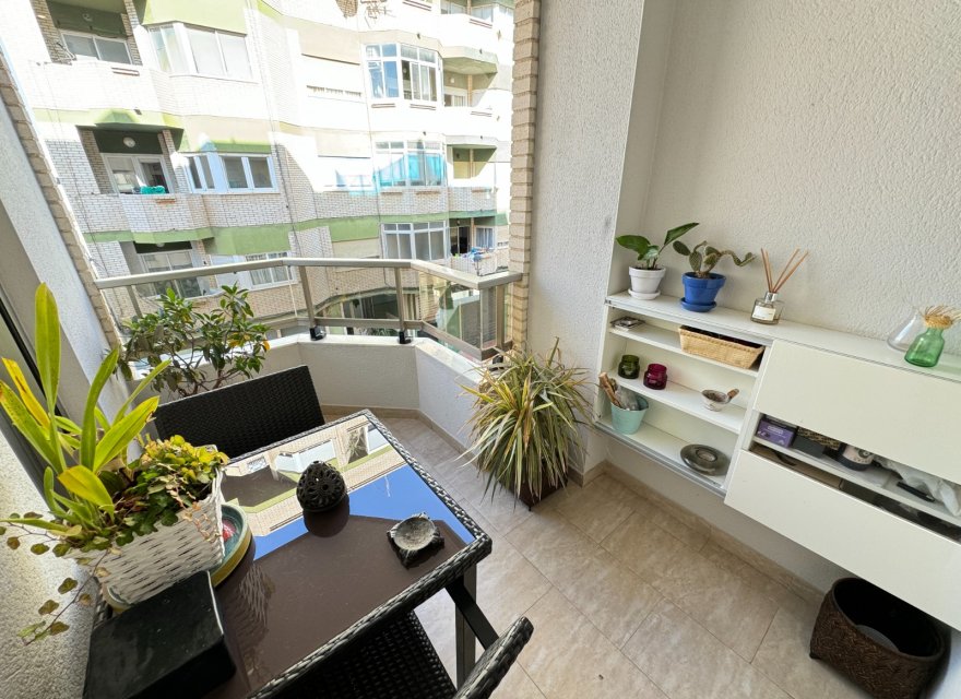 Resale - Apartment - Guardamar del Segura - Pineforest