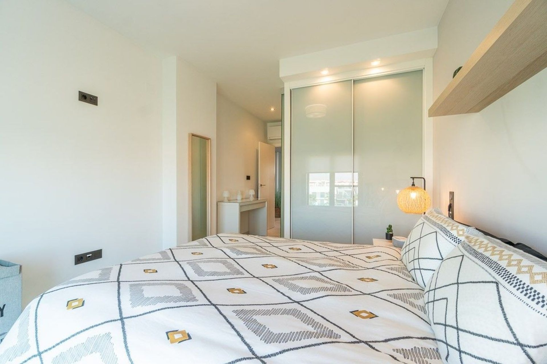 Resale - Apartment - Guardamar del Segura - Puerto