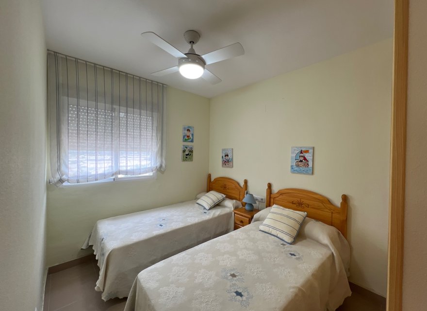 Resale - Apartment - Guardamar del Segura - Puerto