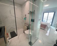 Resale - Apartment - Guardamar del Segura - Urbanizaciones