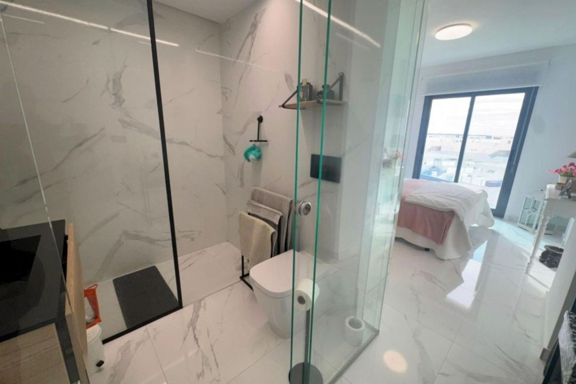 Resale - Apartment - Guardamar del Segura - Urbanizaciones