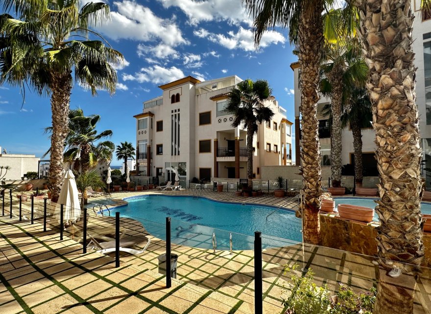 Resale - Apartment - Guardamar del Segura