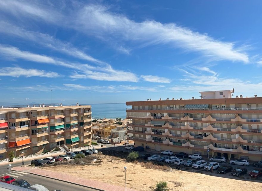 Resale - Apartment - Guardamar del Segura