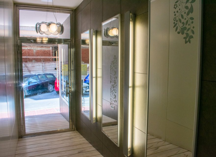 Resale - Apartment - Guardamar del Segura