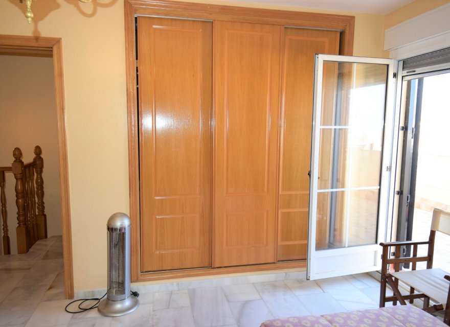 Resale - Apartment - Guardamar del Segura