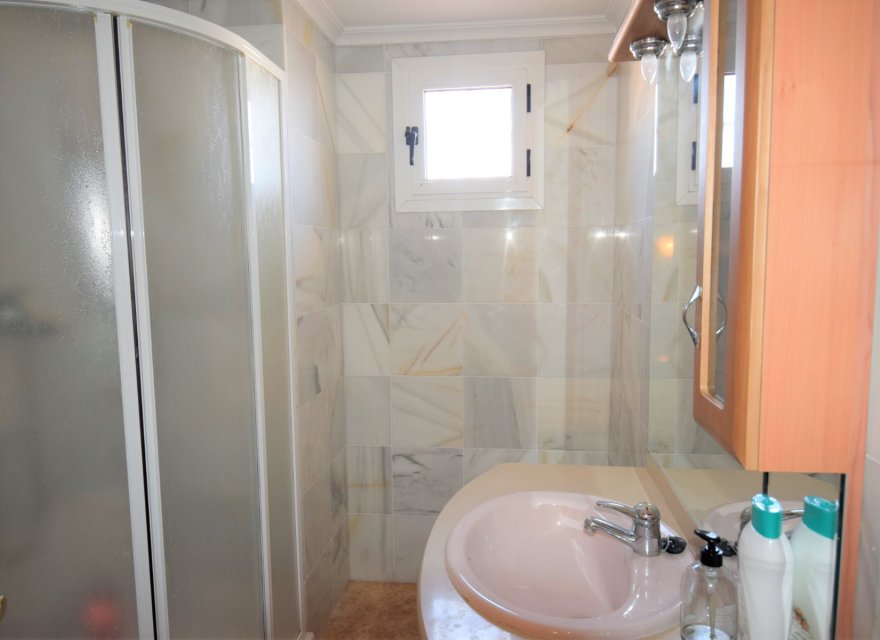 Resale - Apartment - Guardamar del Segura