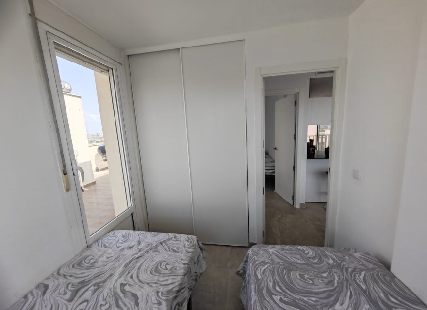 Resale - Apartment - Guardamar del Segura