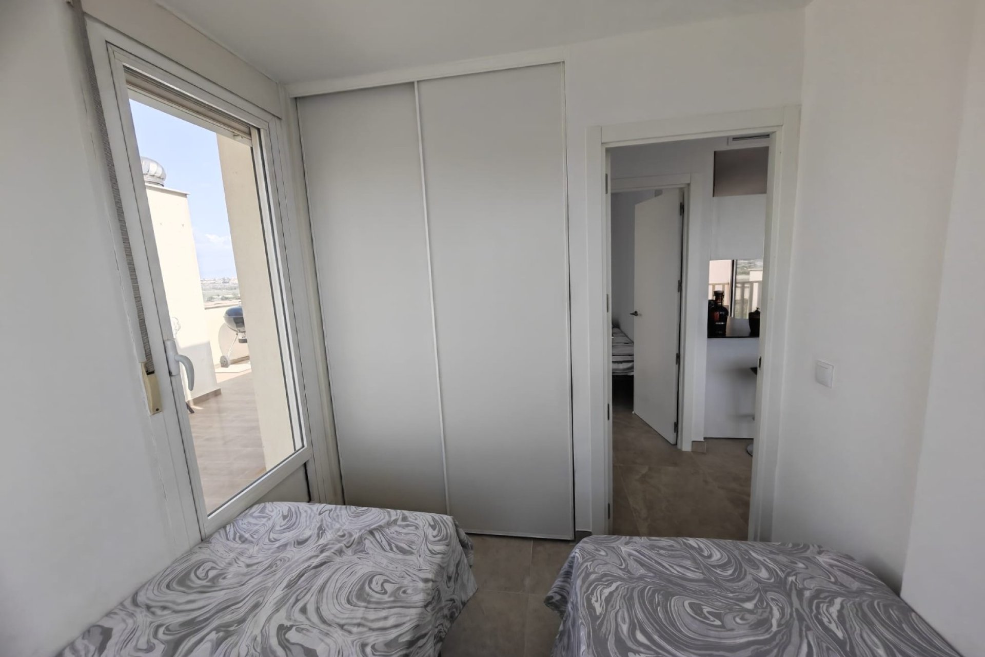 Resale - Apartment - Guardamar del Segura