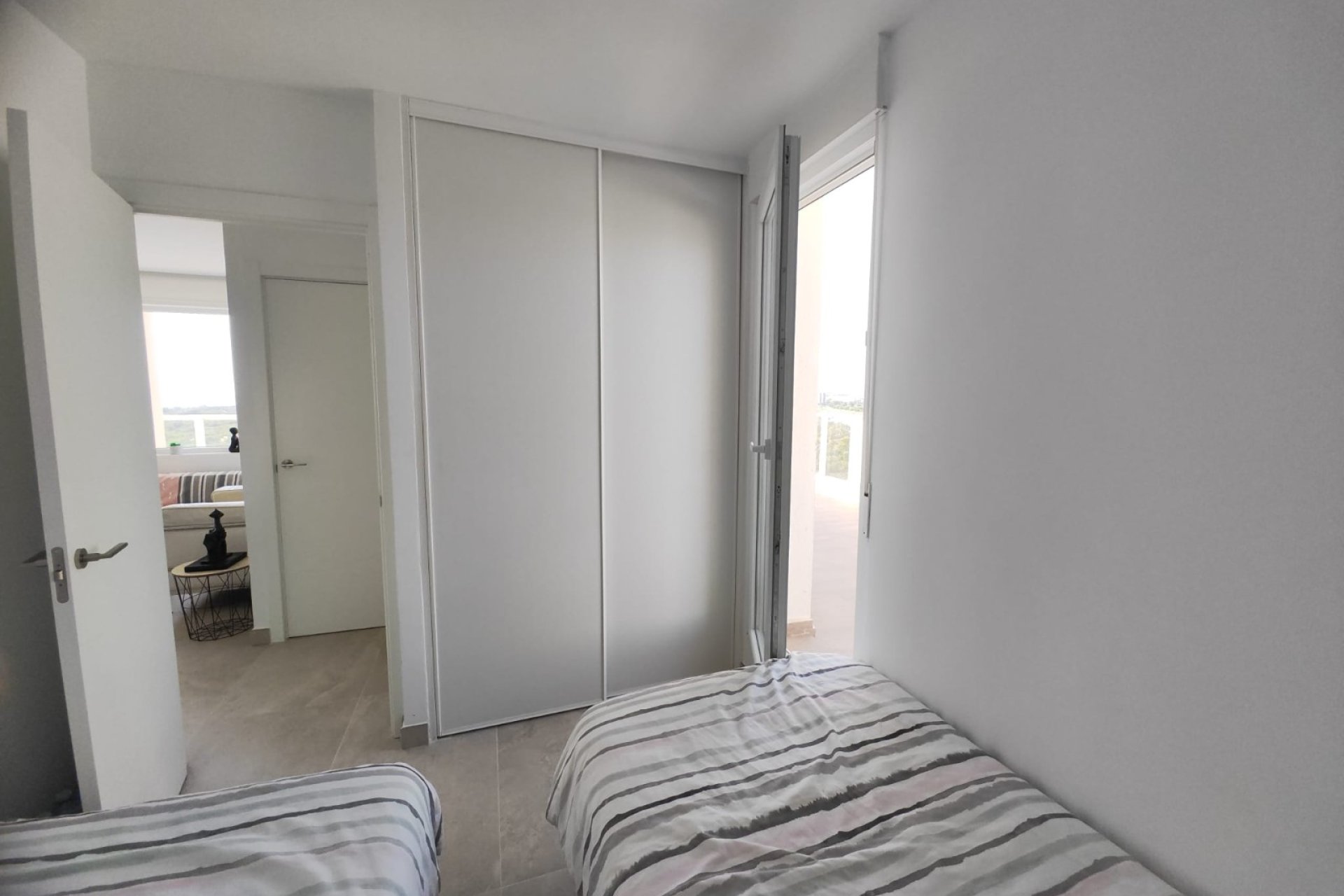 Resale - Apartment - Guardamar del Segura