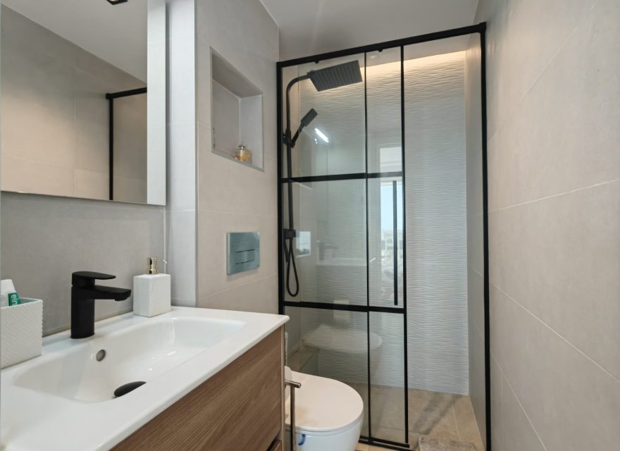 Resale - Apartment - Guardamar del Segura