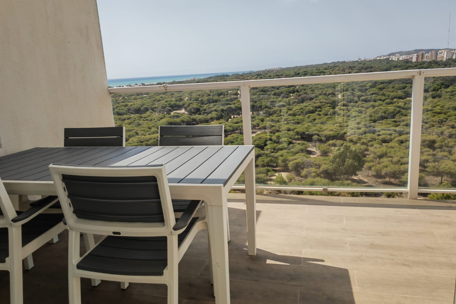 Resale - Apartment - Guardamar del Segura