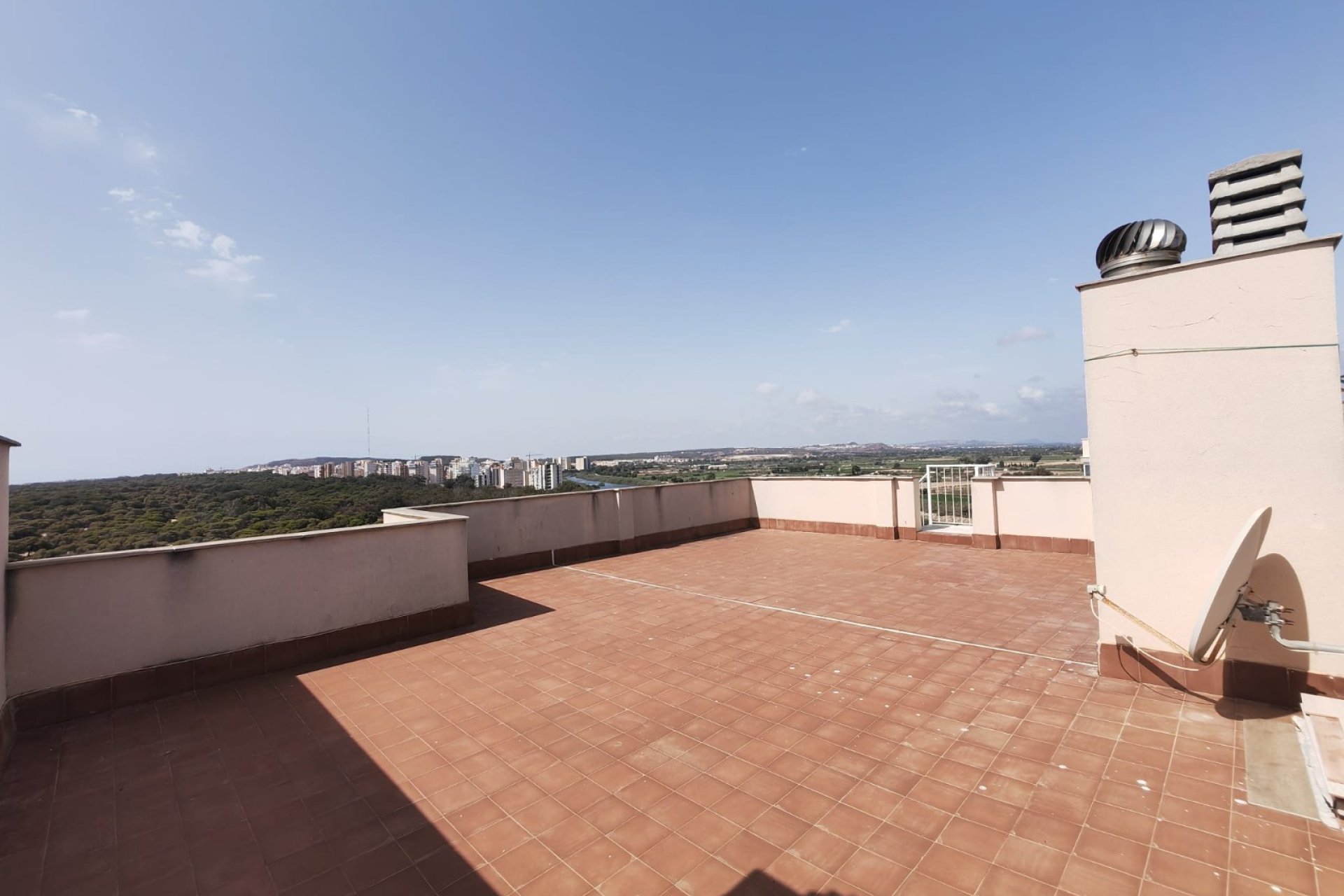 Resale - Apartment - Guardamar del Segura