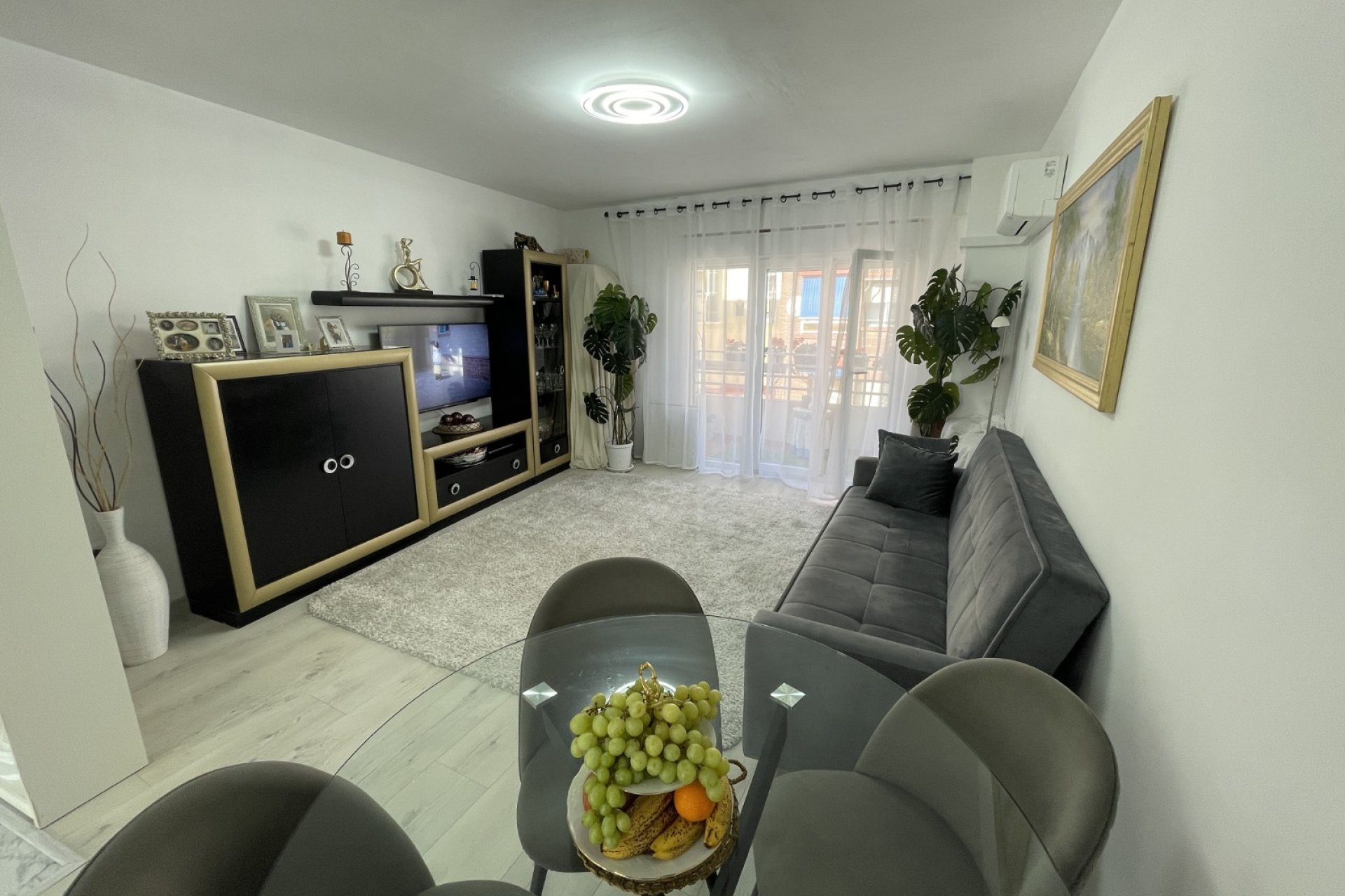 Resale - Apartment - Guardamar del Segura