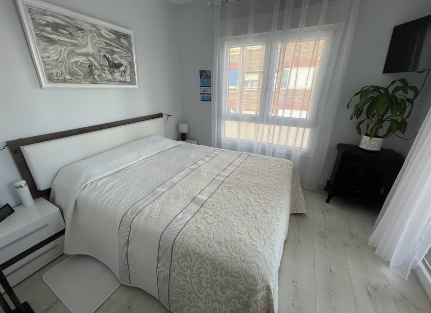 Resale - Apartment - Guardamar del Segura