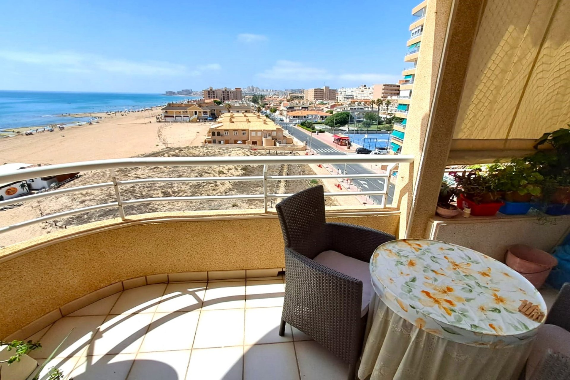 Resale - Apartment - La Mata