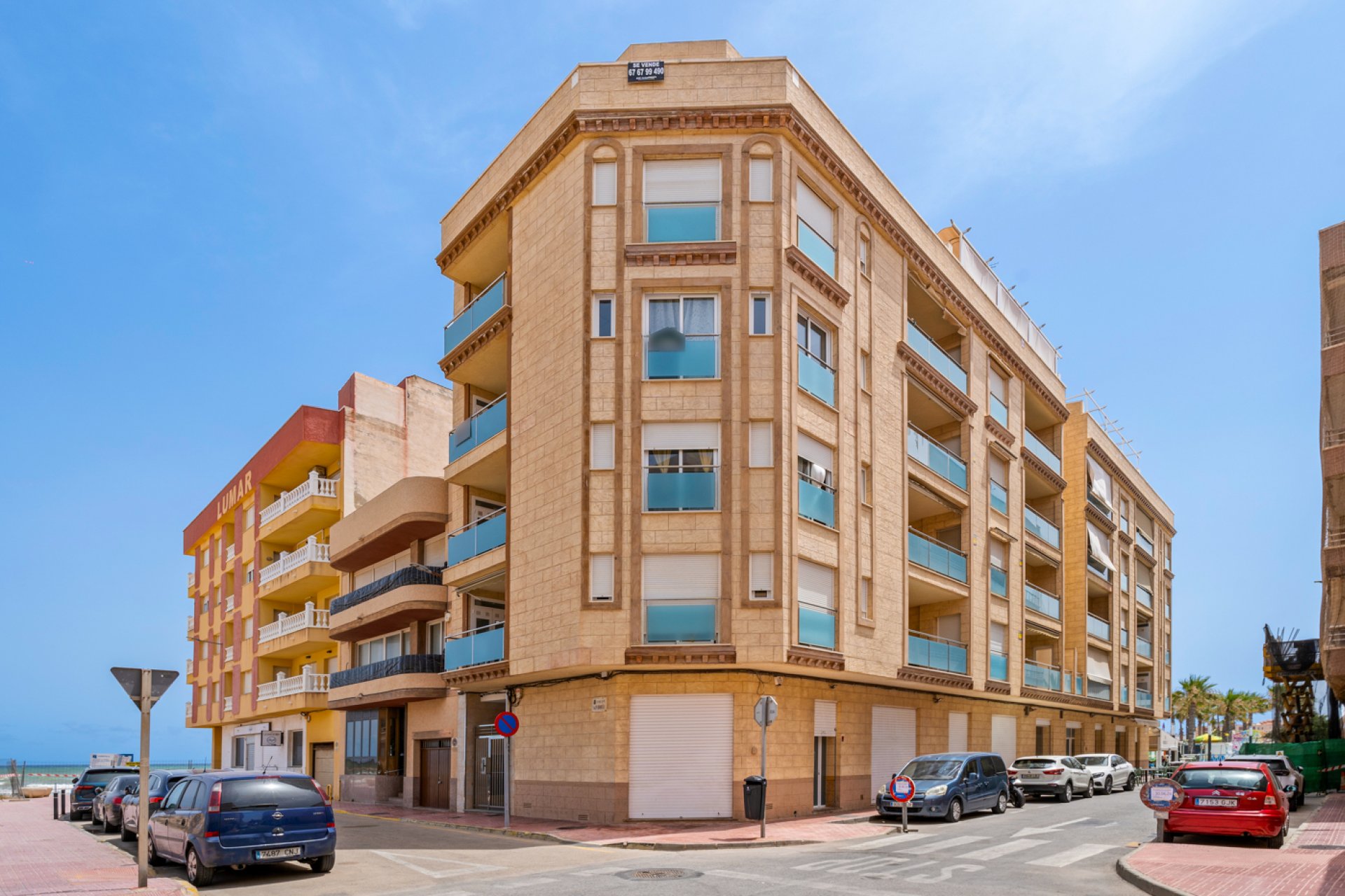 Resale - Apartment - La Mata