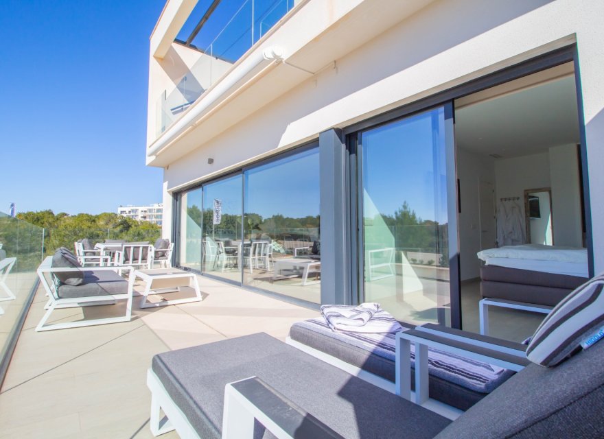 Resale - Apartment - Las Colinas Golf - Las Colinas golf