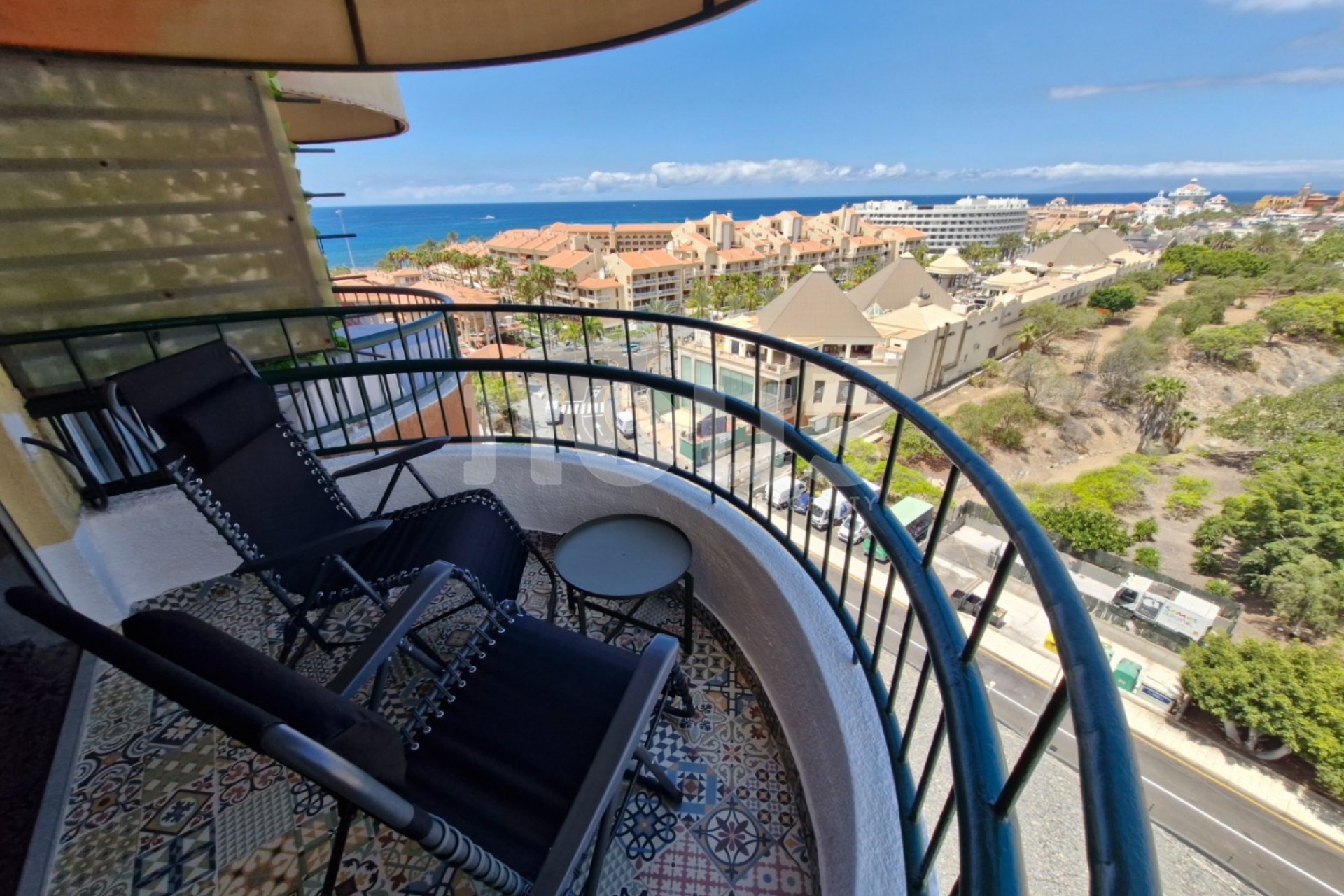 Resale - Apartment - Los Cristianos - Torres del Sol