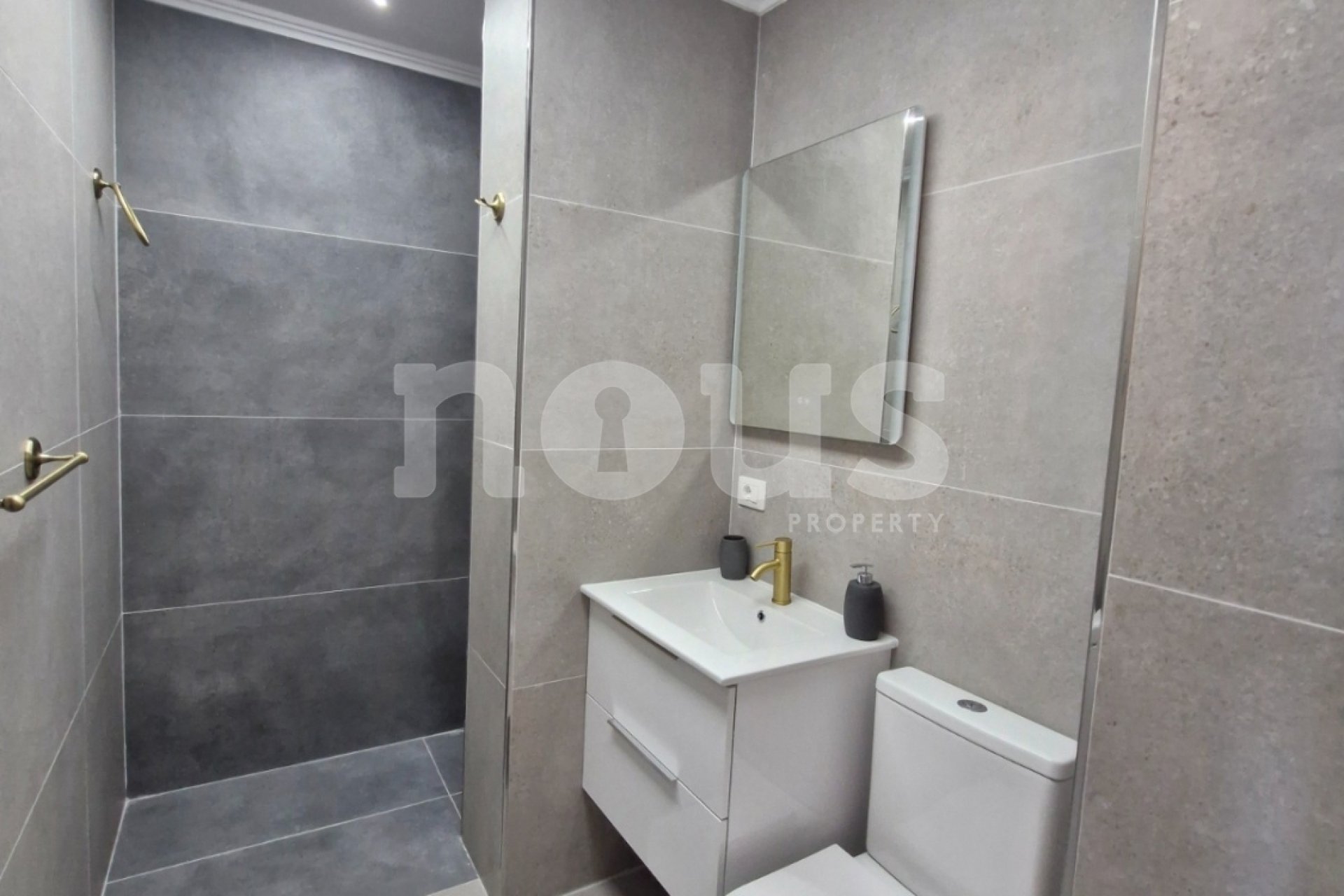 Resale - Apartment - Los Cristianos - Torres del Sol