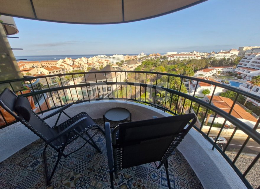 Resale - Apartment - Los Cristianos - Torres del Sol