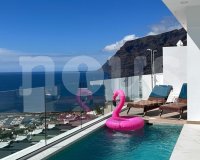 Resale - Apartment - Los Gigantes - Casa