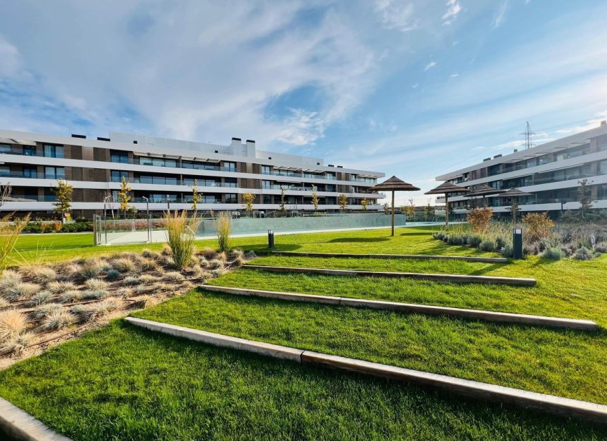 Resale - Apartment - Madrid - La Moraleja