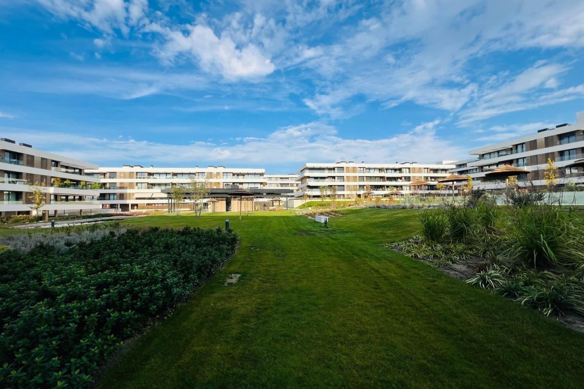 Resale - Apartment - Madrid - La Moraleja