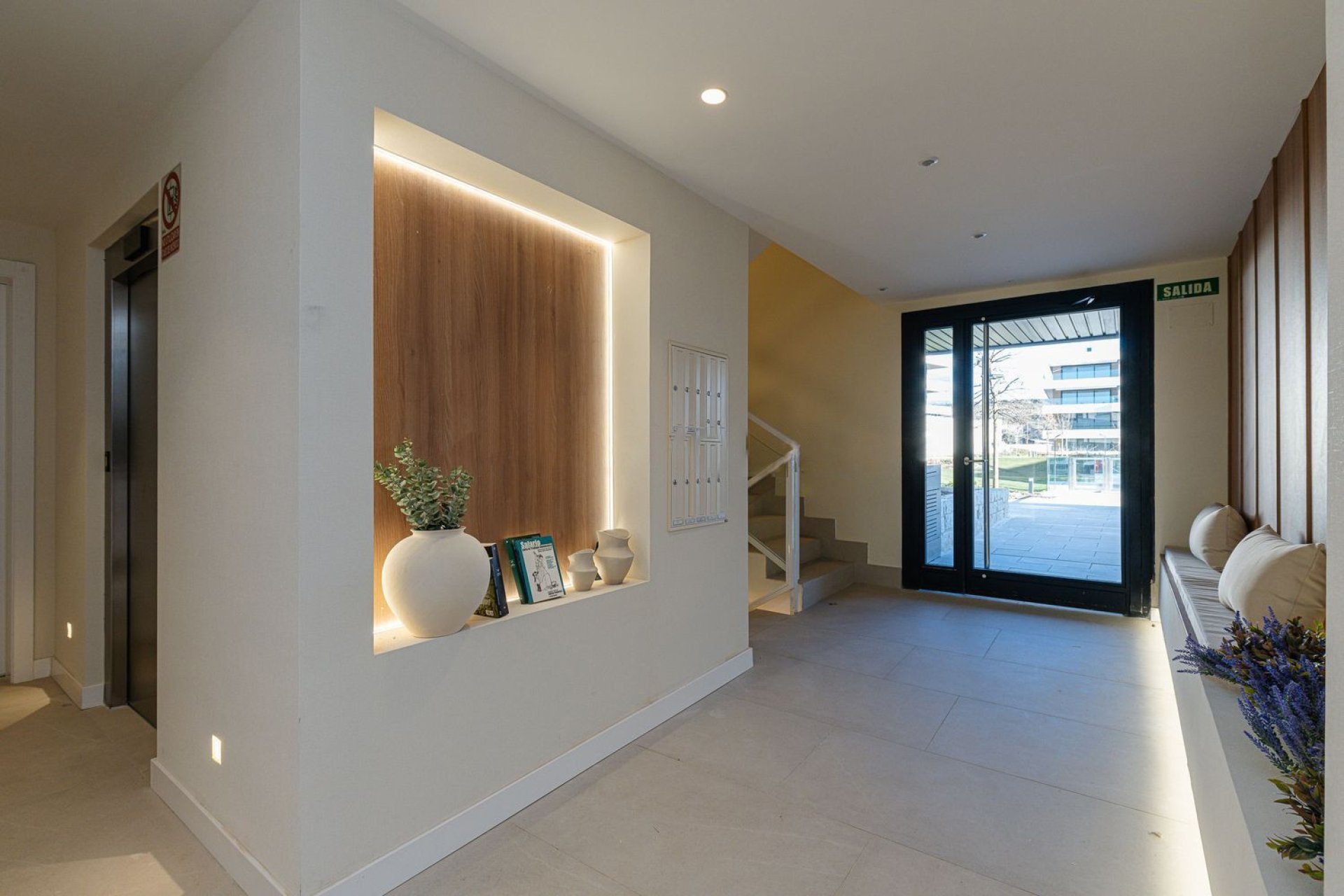 Resale - Apartment - Madrid - La Moraleja