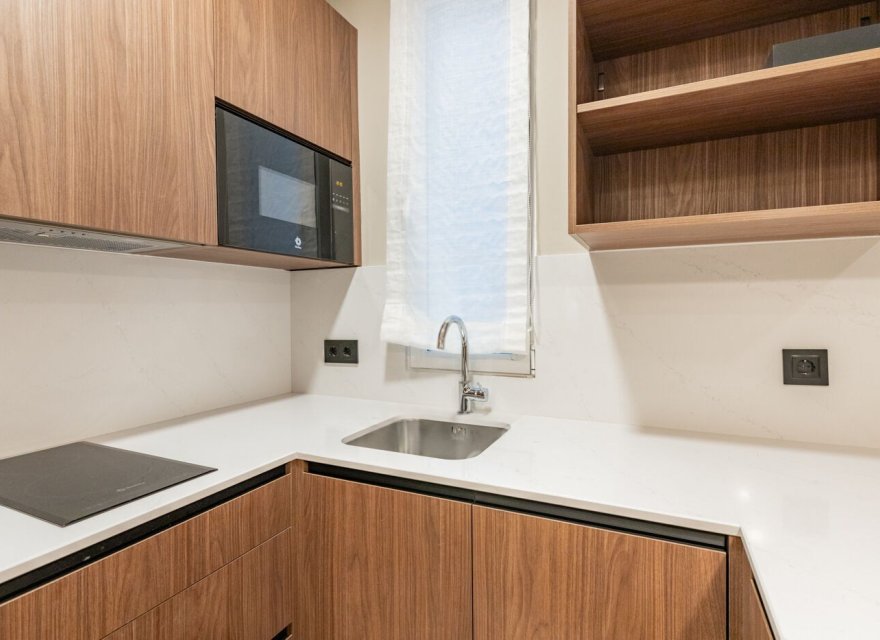 Resale - Apartment - Madrid - Lista