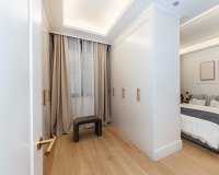 Resale - Apartment - Madrid