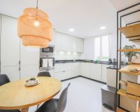 Resale - Apartment - Madrid
