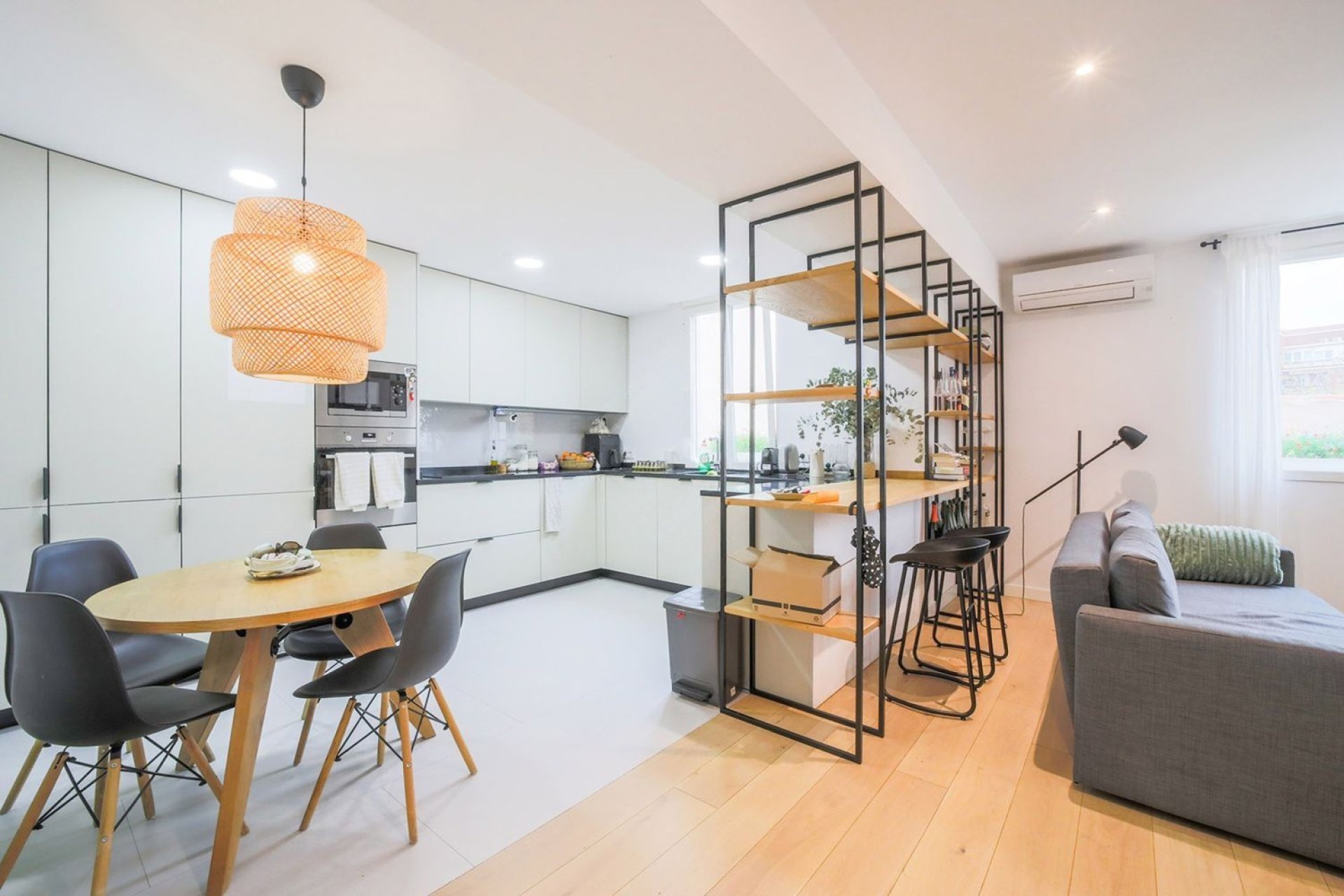 Resale - Apartment - Madrid