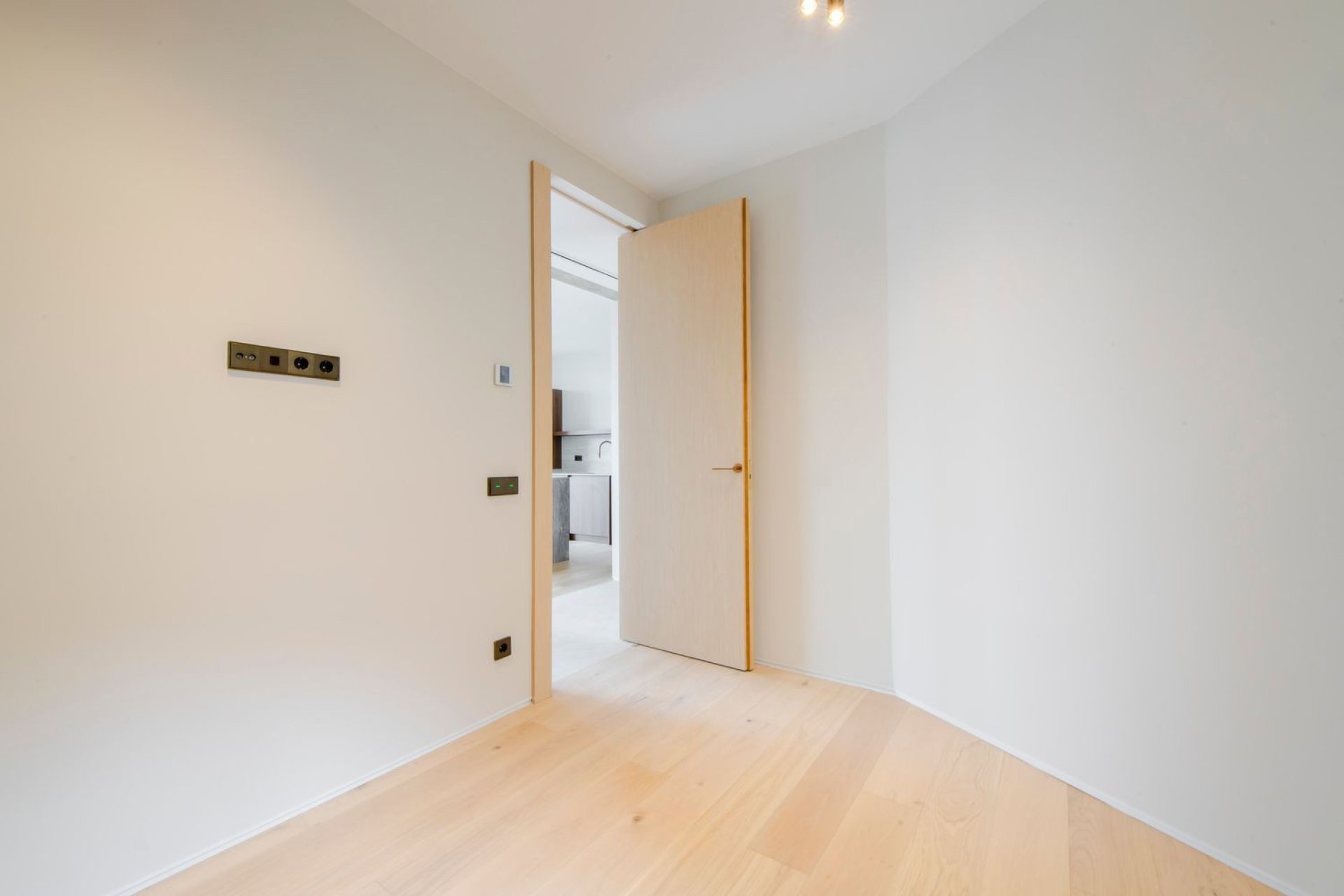 Resale - Apartment - Madrid