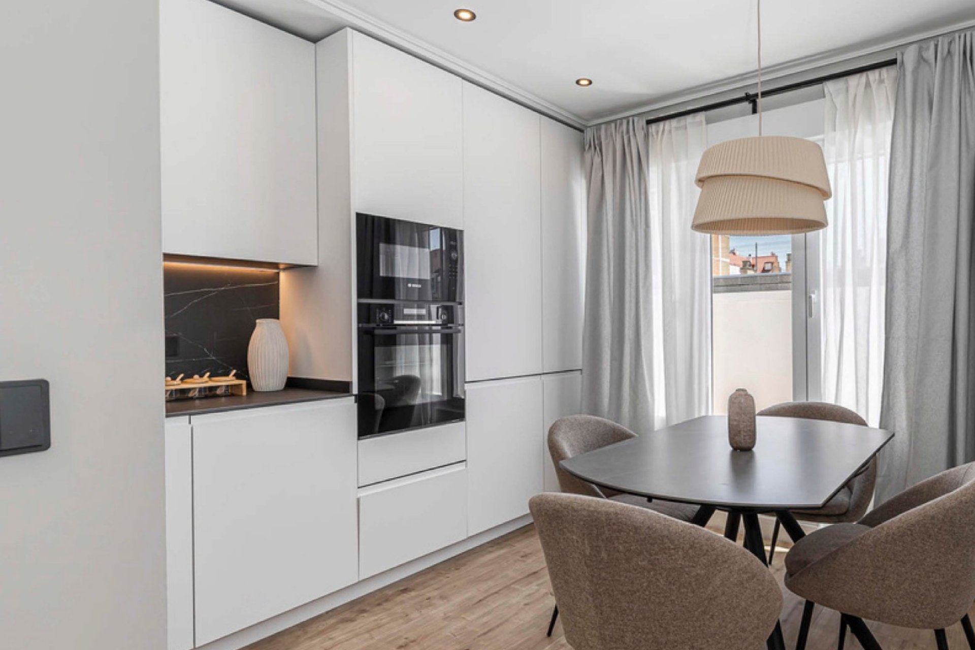 Resale - Apartment - Madrid