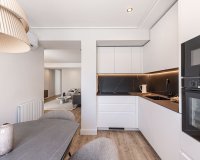 Resale - Apartment - Madrid