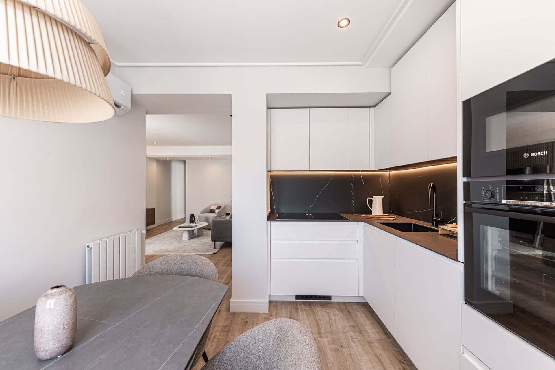 Resale - Apartment - Madrid