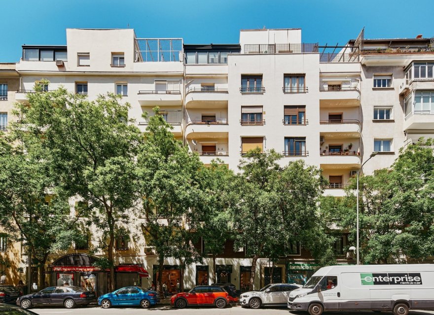 Resale - Apartment - Madrid