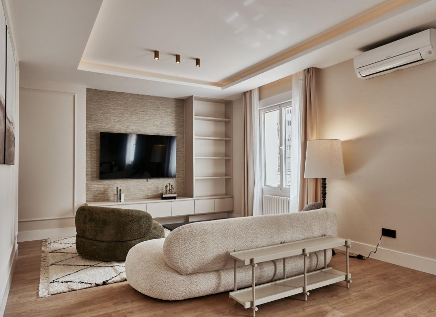 Resale - Apartment - Madrid