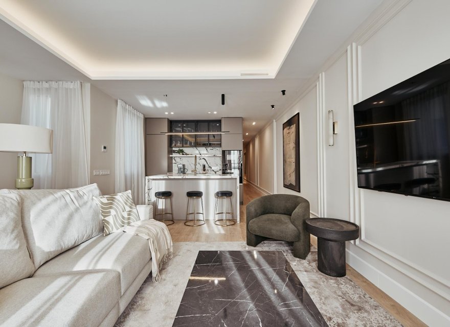 Resale - Apartment - Madrid