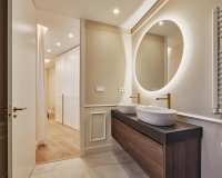 Resale - Apartment - Madrid