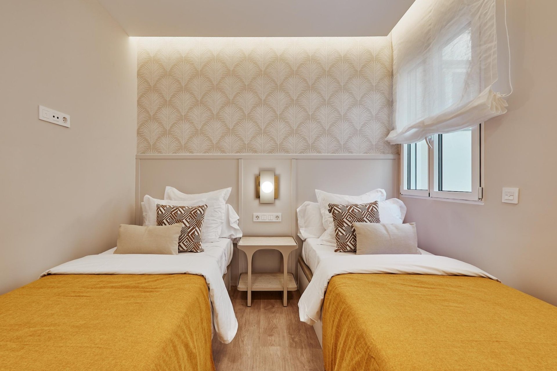 Resale - Apartment - Madrid