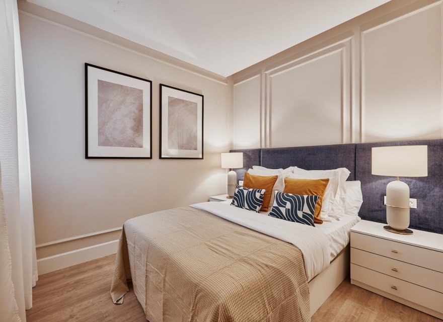 Resale - Apartment - Madrid
