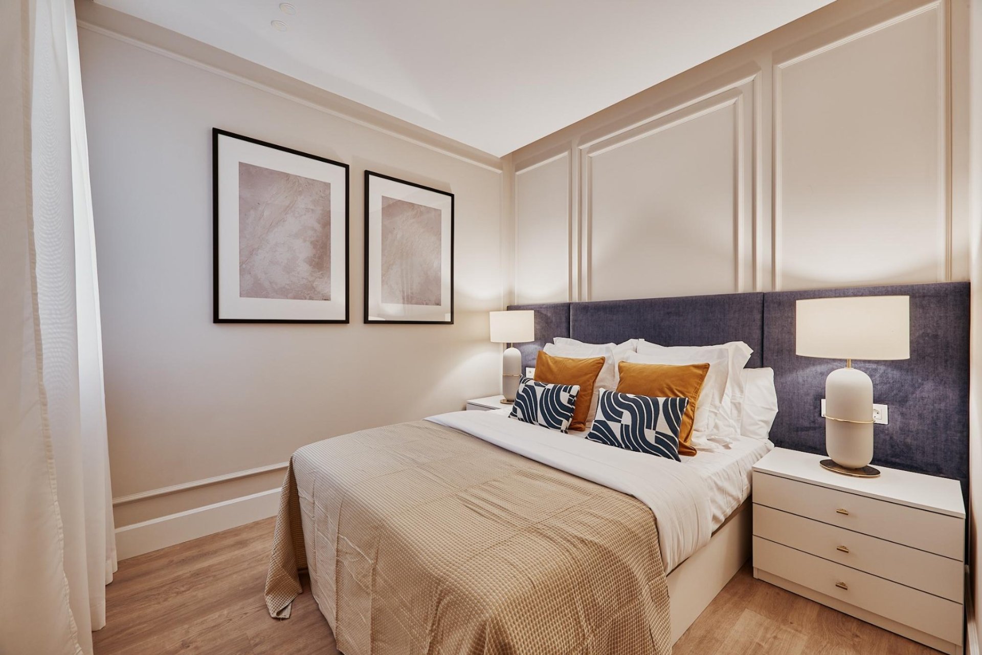 Resale - Apartment - Madrid