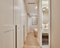 Resale - Apartment - Madrid