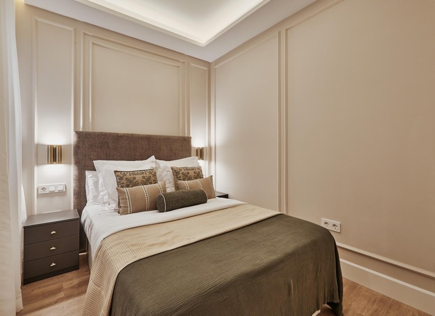 Resale - Apartment - Madrid