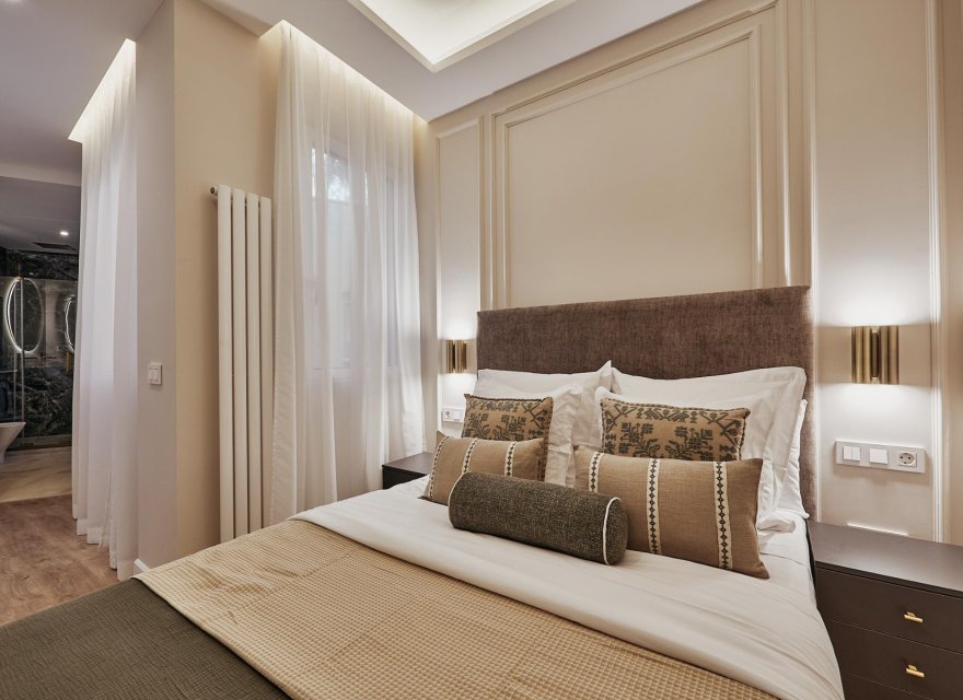 Resale - Apartment - Madrid