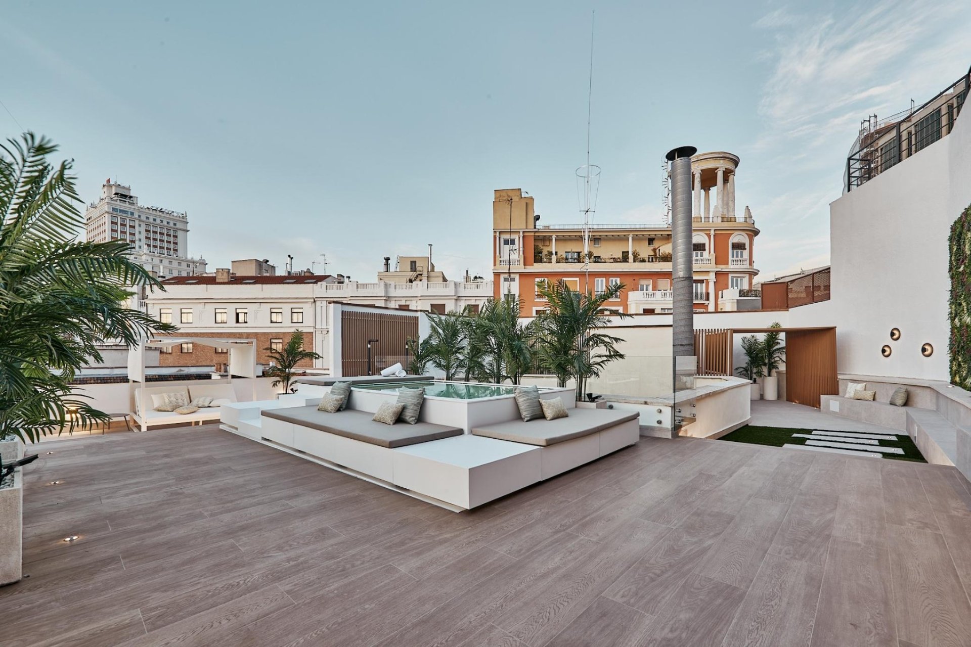 Resale - Apartment - Madrid