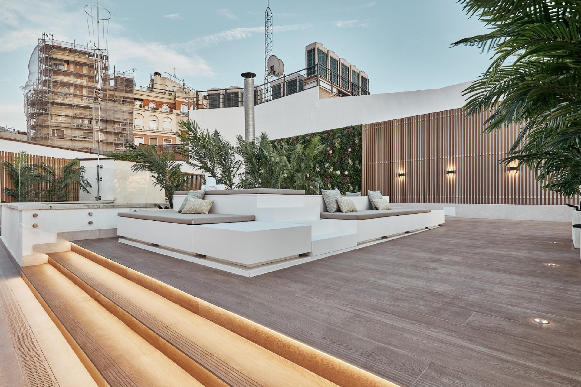 Resale - Apartment - Madrid