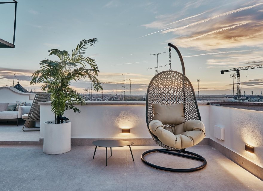 Resale - Apartment - Madrid